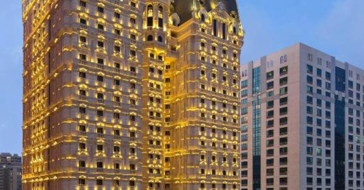 royal-rose-abu-dhabi-a-curio-collection-by-hilton-affiliated-hotel-433feaedde3880e0.jpeg