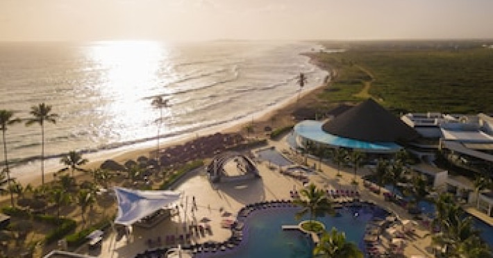 royalton-chic-punta-cana-an-autograph-collection-all-inclusive-resort-and-casino-adults-only-281856ec5e16fa93.jpeg