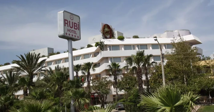 rubi-hotel-a4e568b61cef4500.webp