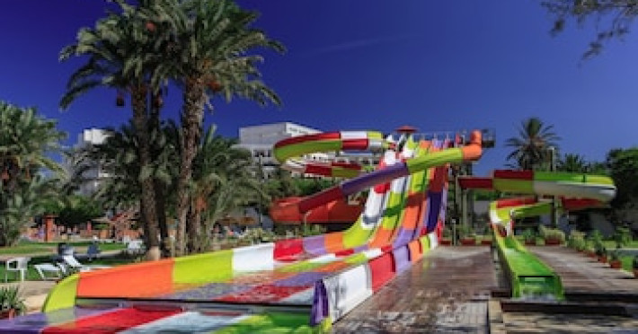 sahara-beach-aquapark-573a58fe32161086.jpeg