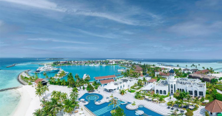 SAii Lagoon Maldives, Curio Collection By Hilton Resort