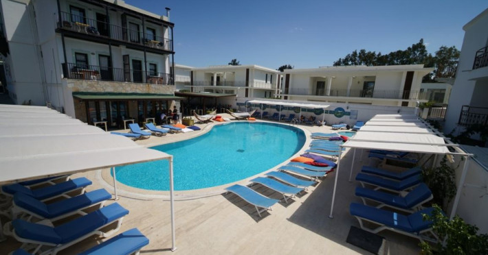 salinas-beach-hotel-bodrum-boutique-concept-1be364e6b0647b22.jpeg