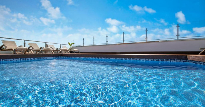 salles-hotel-malaga-centro-2ade67194410bd31.jpeg