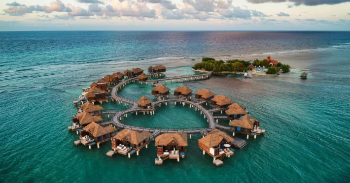 sandals-royal-caribbean-all-inclusive-resort-private-island-9749f9dd05ec12ab.jpeg