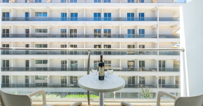santa-maria-city-hotel-eeb66fce72f9146e.jpeg