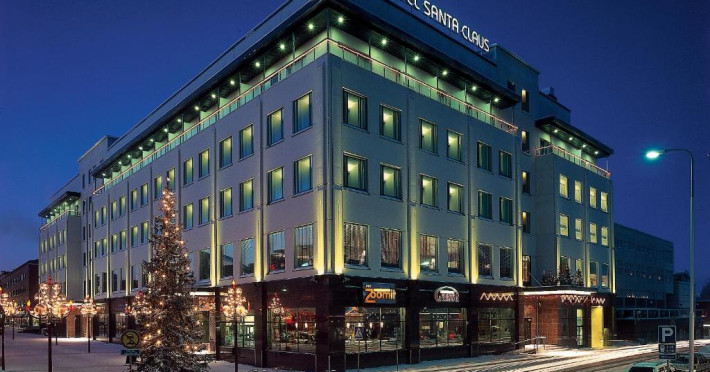 santas-hotel-santa-claus-0b1e02c37a595a84.jpeg