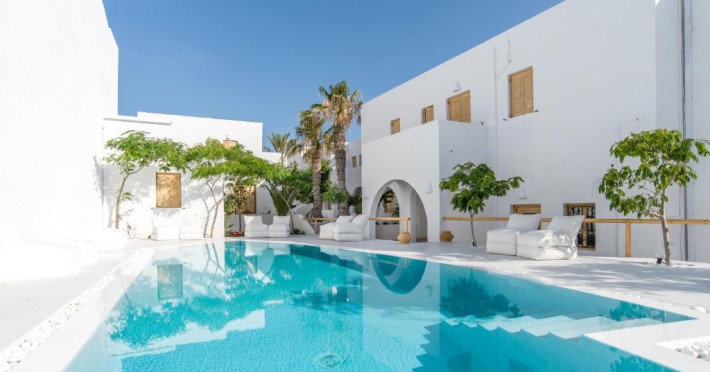 santorini-crystal-blue-boutique-hotel-bece84f6f1922452.jpeg