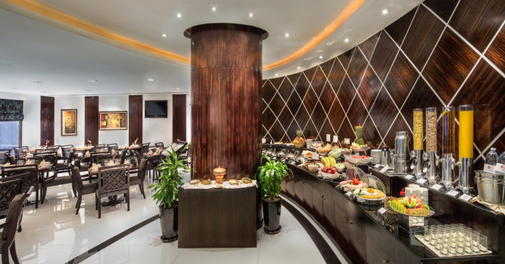savoy-suites-hotel-apartments-57a031e5a3aea995.jpeg