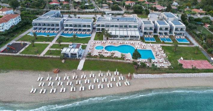 sea-coast-resort-halkidiki-c14ceccc892ee996.jpeg