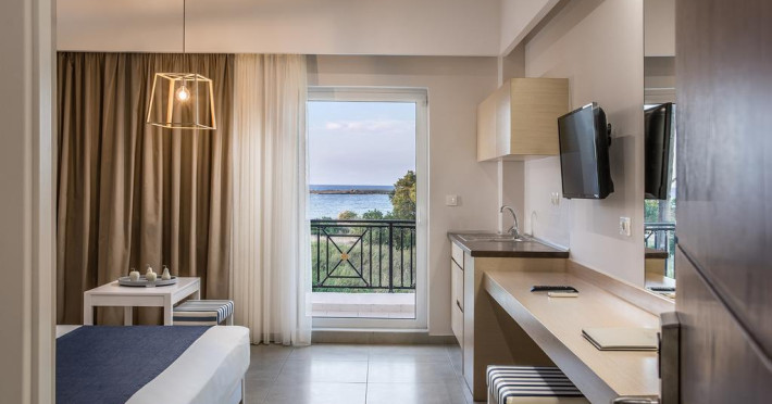 sea-view-hotel-apartments-5d7bf2b30d8ab090.jpeg