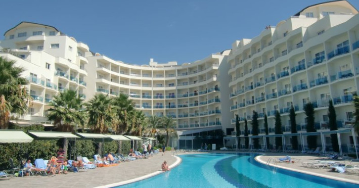 sealight-resort-hotel-fe74a4be4e3d9178.jpeg