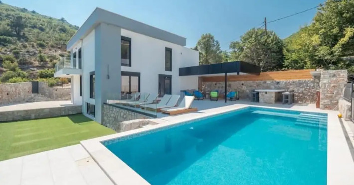 seaview-villa-with-pool-vanja-e49596691330db2c.jpeg