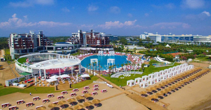 selectum-luxury-resort-18285c7a2bfae444.jpeg