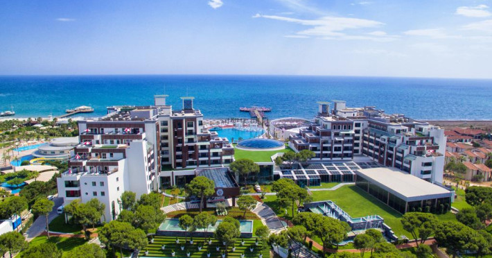 selectum-luxury-resort-e444b8b94dcf3e41.jpeg