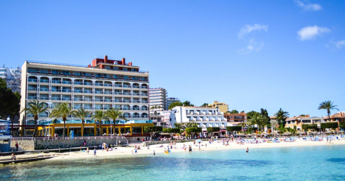 seramar-comodoro-playa-c943439f4771811a.jpeg