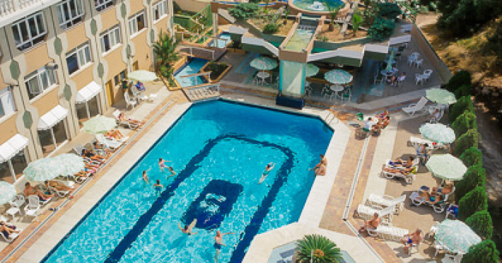 seramar-lunaluna-park-only-adults_724_5.jpg