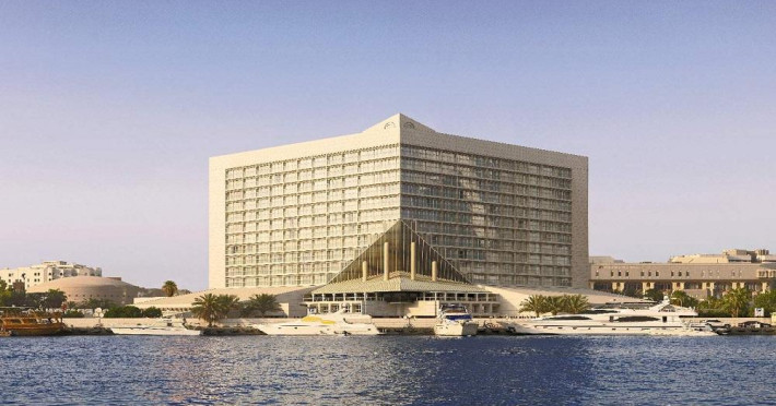 sheraton-dubai-creek-hotel-and-towers-e3be2998dd56568f.jpeg