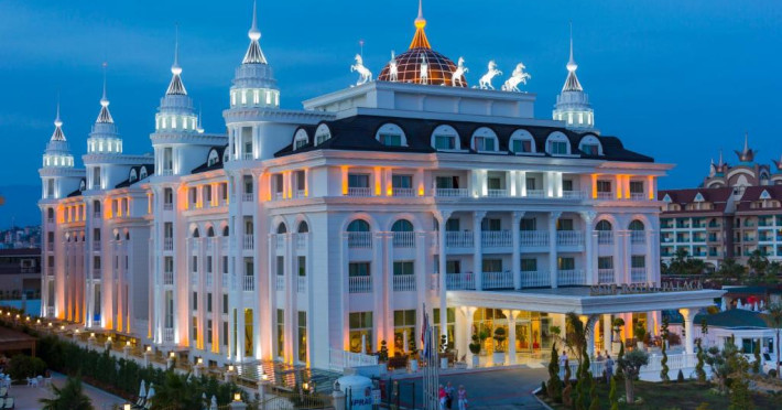 side-royal-palace-hotel-spa-8f0eb171e8966db6.jpeg