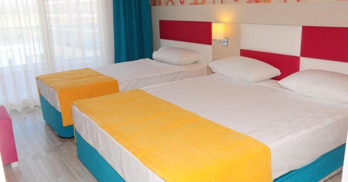 side-win-hotel-spa-1d823691544c7093.jpeg