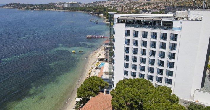 signature-blue-resort-d46dba1027fe6edd.jpeg