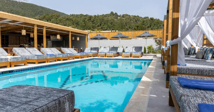 skiathos-theros-philian-hotels-and-resorts-84425b6dd3d9324d.jpeg