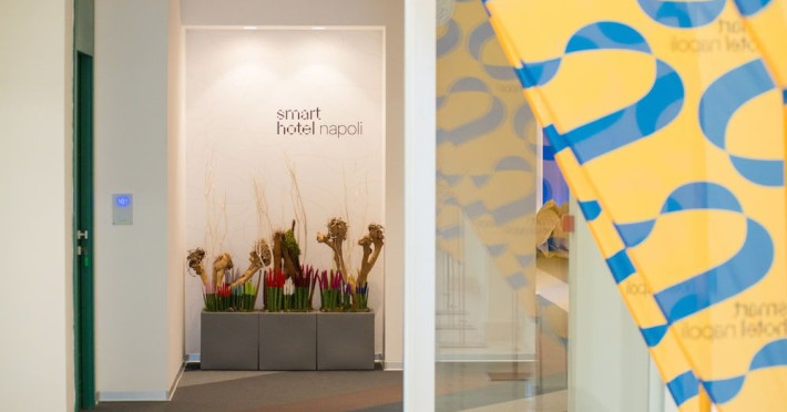 smart-hotel-napoli-3536ed45c5c16e01.jpeg