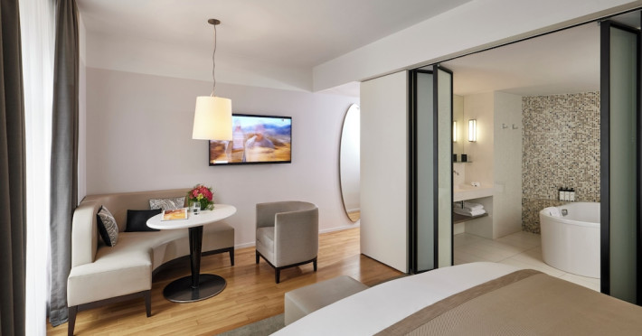 sofitel-paris-arc-de-triomphe-e0ad5f0129d5cb53.jpeg