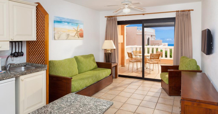 sol-sun-beach-apartments-ccbdf2445b2a7e01.jpeg
