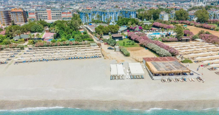 solis-beach-hotel-3aaed904d2c8d2e3.jpeg