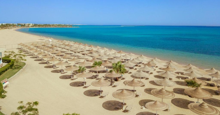 solymar-soma-beach-7a75ae64ea0a54eb.jpeg