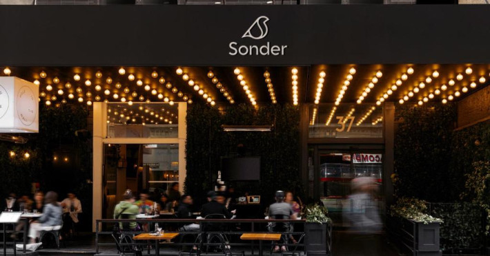 sonder-henri-on-24-a7510af9804a8d0c.jpeg