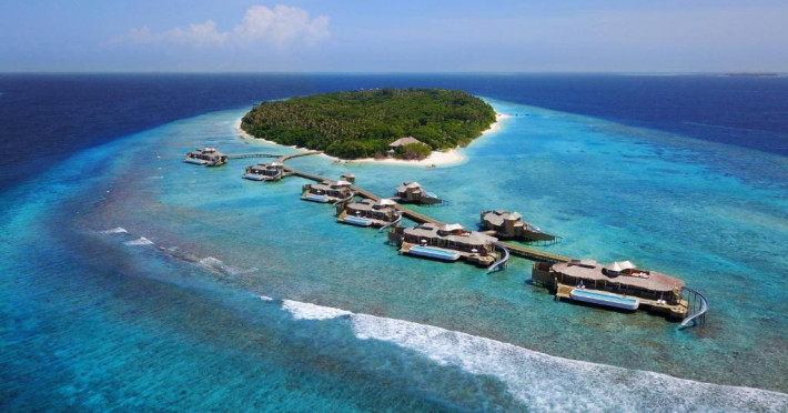 soneva-fushi-resort-cf82b0defc6239ca.jpeg