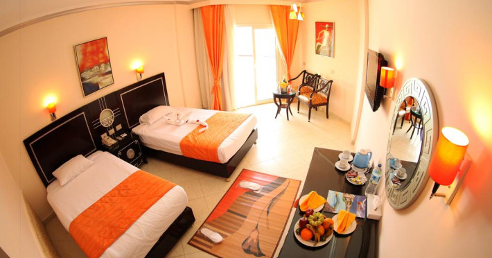 sphinx-aqua-park-beach-resort-31ef47b49ca119a3.jpeg