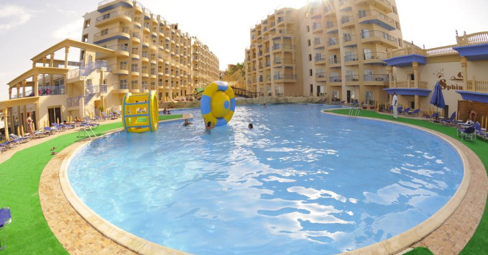 sphinx-aqua-park-beach-resort-e677495b43ec7f3f.jpeg