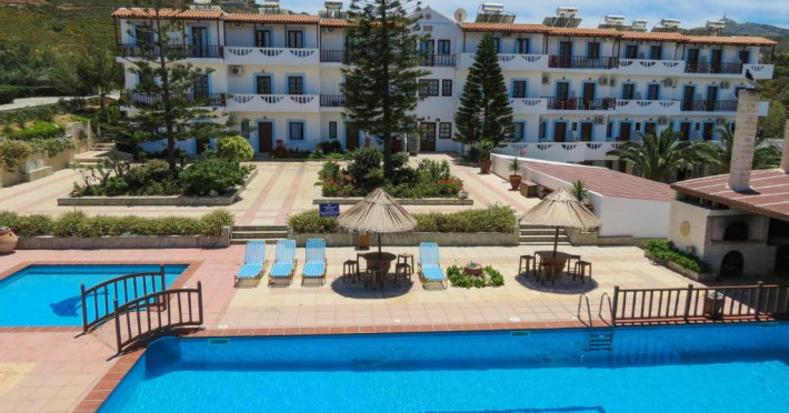 spiros-soula-family-hotel-apartments-39e0815b98491a72.jpeg