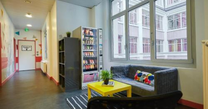 st-christopher-s-budget-hotel-paris-gare-du-nord-02bd3f0871353565.jpeg