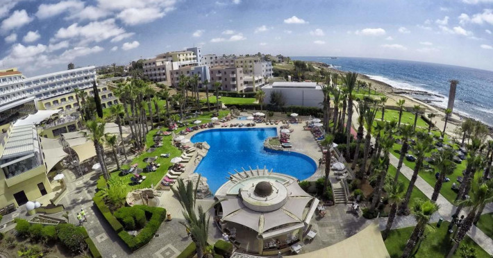 St. George Hotel Spa & Golf Beach Resort