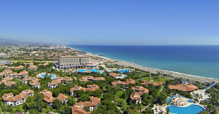 starlight-resort-hotel-c3dbe1c822cb5f46.jpeg