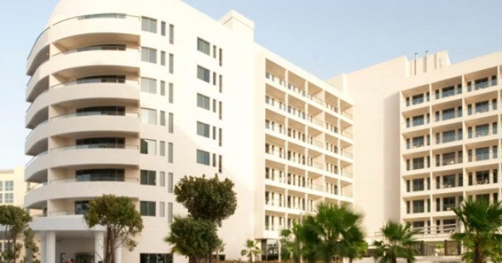staybridge-suites-abu-dhabi-yas-island-9a3382d15b3bb005.jpeg