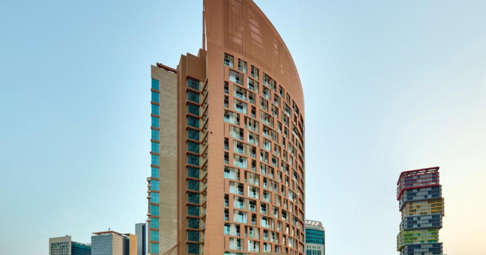 staybridge-suites-doha-lusail-02a429a29d40422c.jpeg