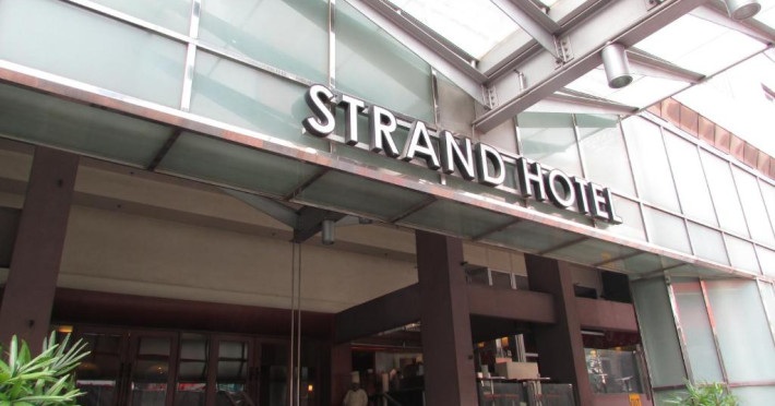 strand-hotel-singapore-6c83c67919c2ac29.jpeg