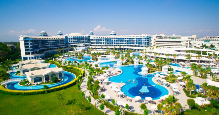 sueno-hotels-deluxe-belek-3e9b77c5c62620c2.jpeg