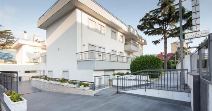 suites-residence-hotel-4ba19da841bea76d.jpeg