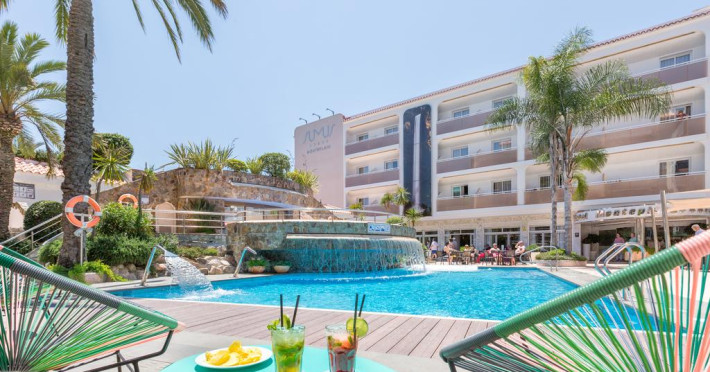 sumus-hotel-monteplaya-9352ca080e9d828d.jpeg
