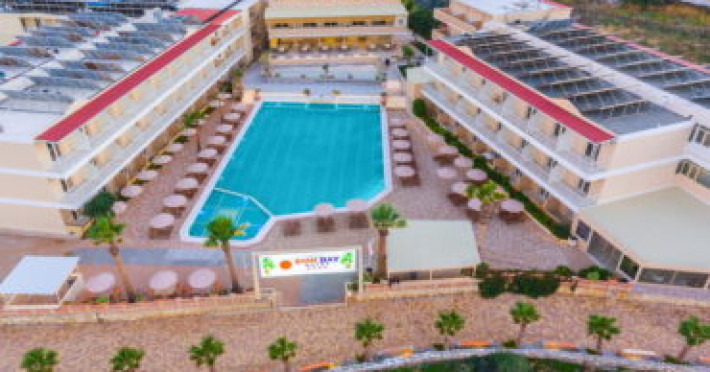 sun-bay-hotel-2bdb0dfc8c2329b4.jpeg