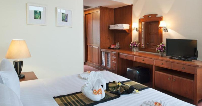 sun-hill-hotel-649e07a3532fee60.jpeg