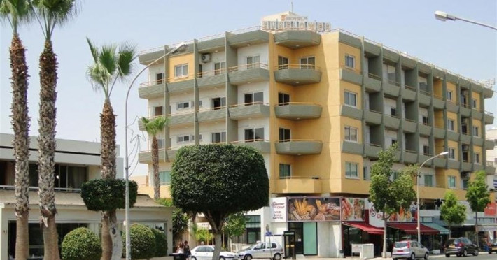 sunflower-hotel-apts-a57c6a252a887c76.jpeg