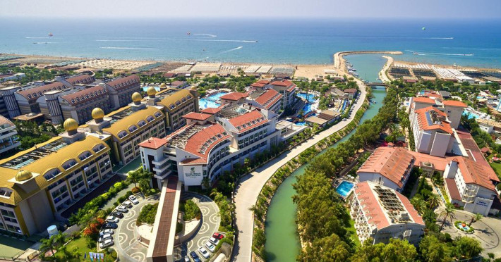 sunis-evren-beach-resort-hotel-and-spa-5014957c1eed1bb2.jpeg