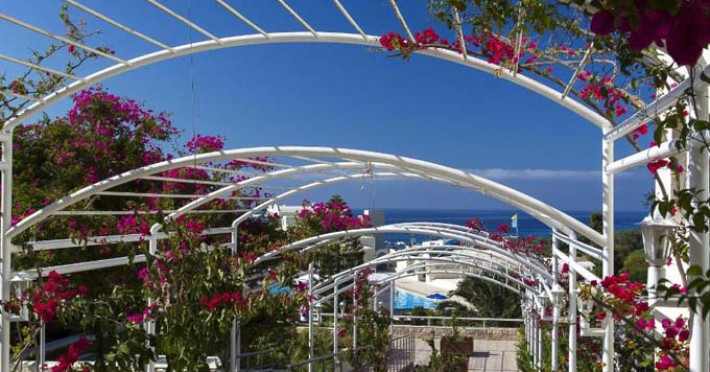 sunshine-crete-beach-5f24620770d65f82.jpeg