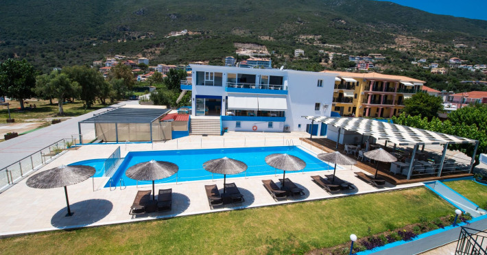 surf-hotel-lefkada-86027c874cef9925.jpeg